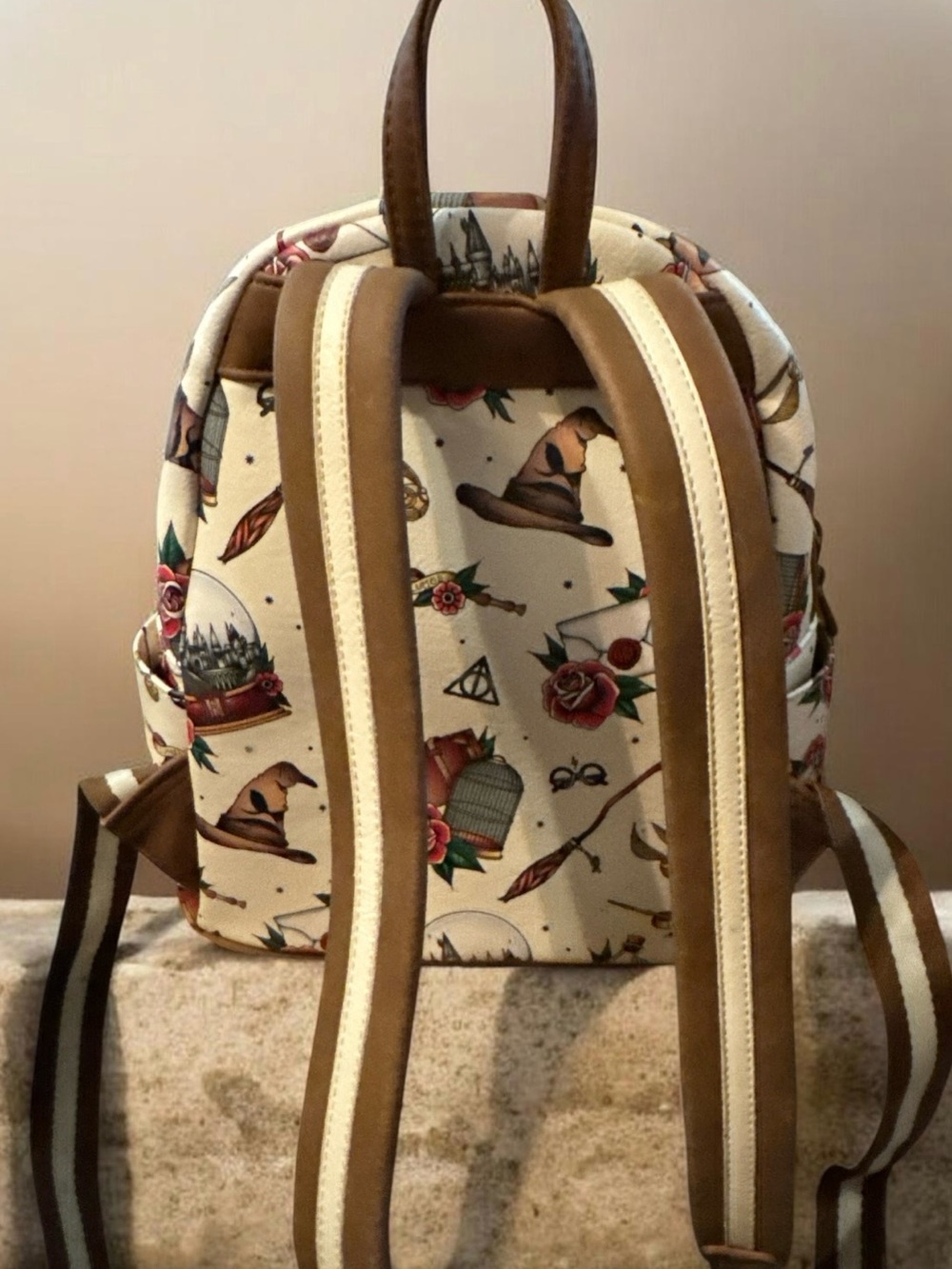 Loungefly Cream Floral Harry Potter Mini Backpack - Picture 2 of 5